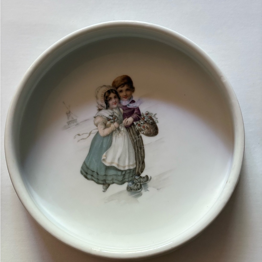 Decorative Plate with Vintage Illustration